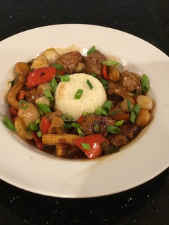 A picture of Sweet and Sour Pork.