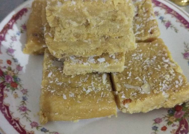 Besan burfi