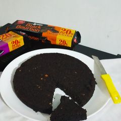 A picture of Bourbon Biscuits cake.