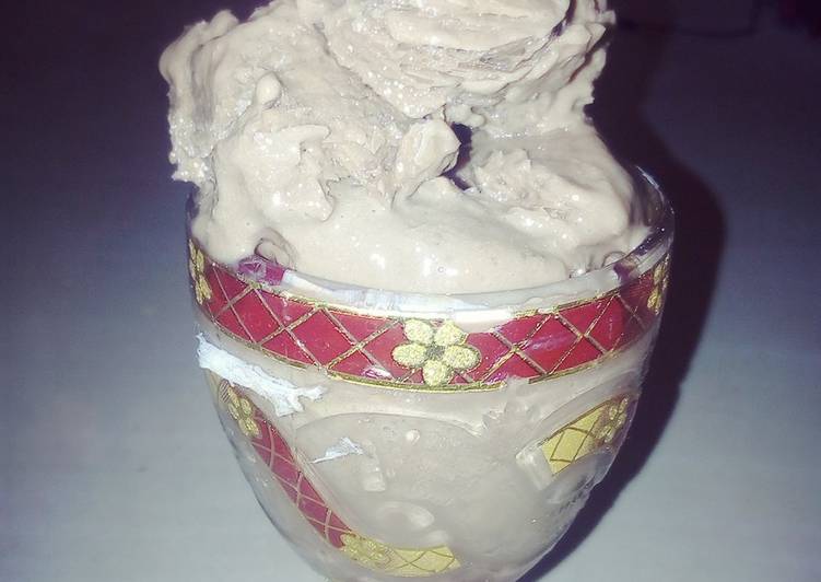 Homemade chocolate ice-cream🍦