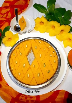 আম সুজির হালুয়া রেসিপির প্রধান ছবি