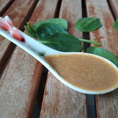 A picture of Sesame dressing.
