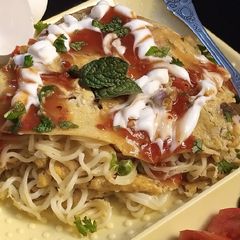 A picture of Noodles Omelette.
