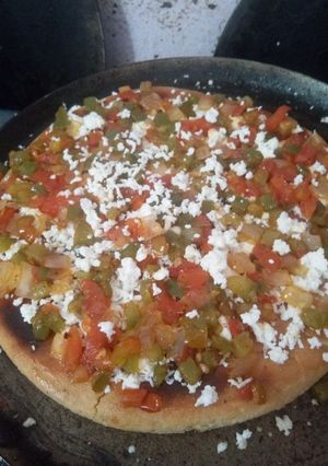 A picture of Pizza at home.