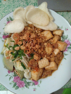 Foto resep Lontong Campur a.k.a Kupat Tahu