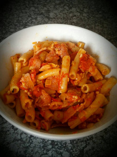 A picture of Roasted Tomato and Bacon Pasta.