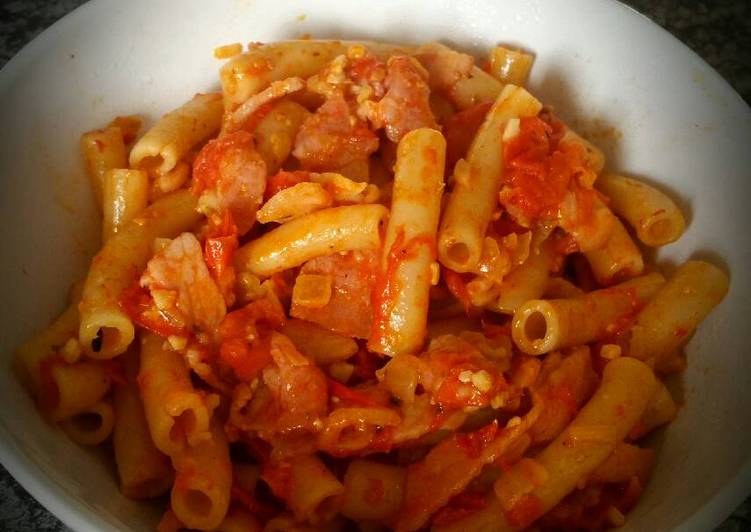 Roasted Tomato and Bacon Pasta