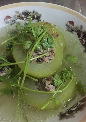 Hình của món Canh bí đao nhồi thịt.