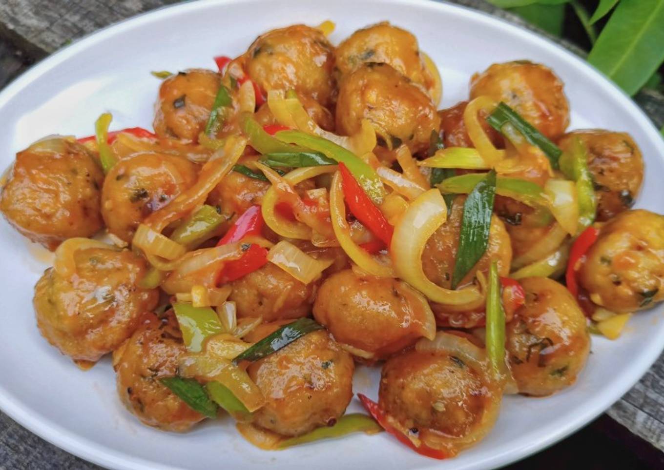 Tahu Bola Asam Manis