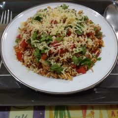 A picture of Maggi bhel.