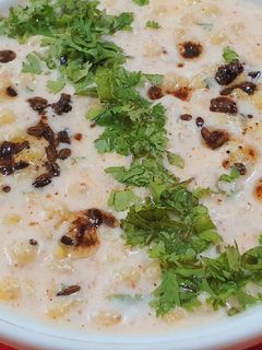 बूंदी का रायता(bundi ka raita recipe in hindi) रेसिपी मुख्य फोटो