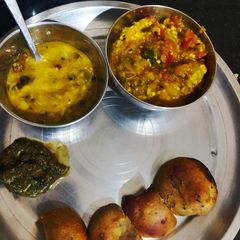 A picture of Baati.