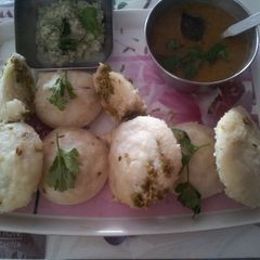 A picture of Suji peas stuffed idli.