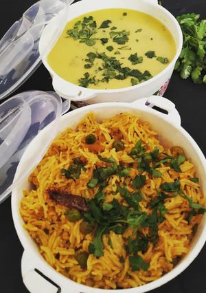 A picture of Vegetable pulao (namkeen chawal).