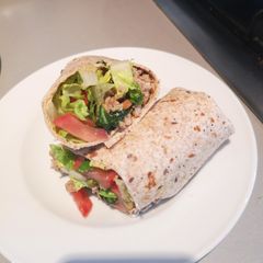 A picture of Asian style pork wrap.
