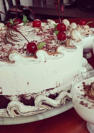 Una foto de Torta Locura de Verano | Mousse de Guanábana 😵