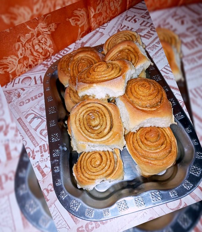 Una foto de Rolls de canela con aceite 🥰🥰🥰