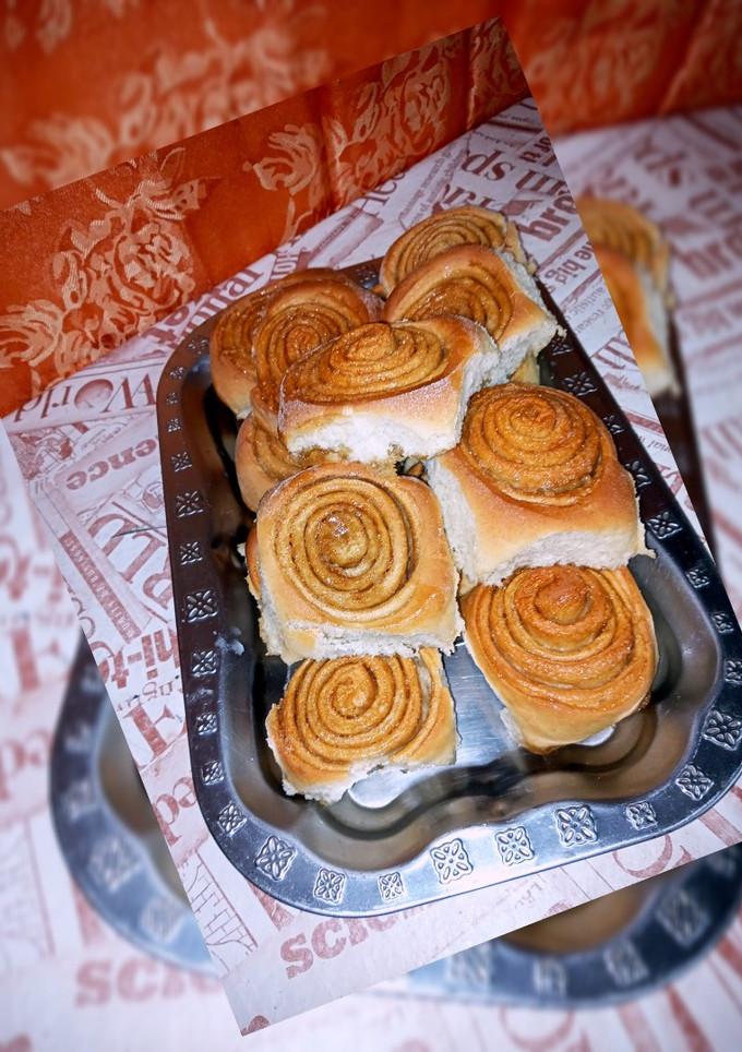 Una foto de Rolls de canela con aceite 🥰🥰🥰