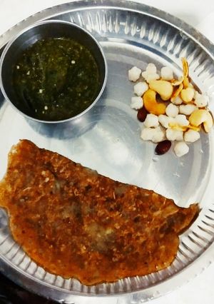 लौकी ओट्स एंड रवा चिल्ला (Lauki oats and rava chilla recipe in hindi) रेसिपी मुख्य फोटो