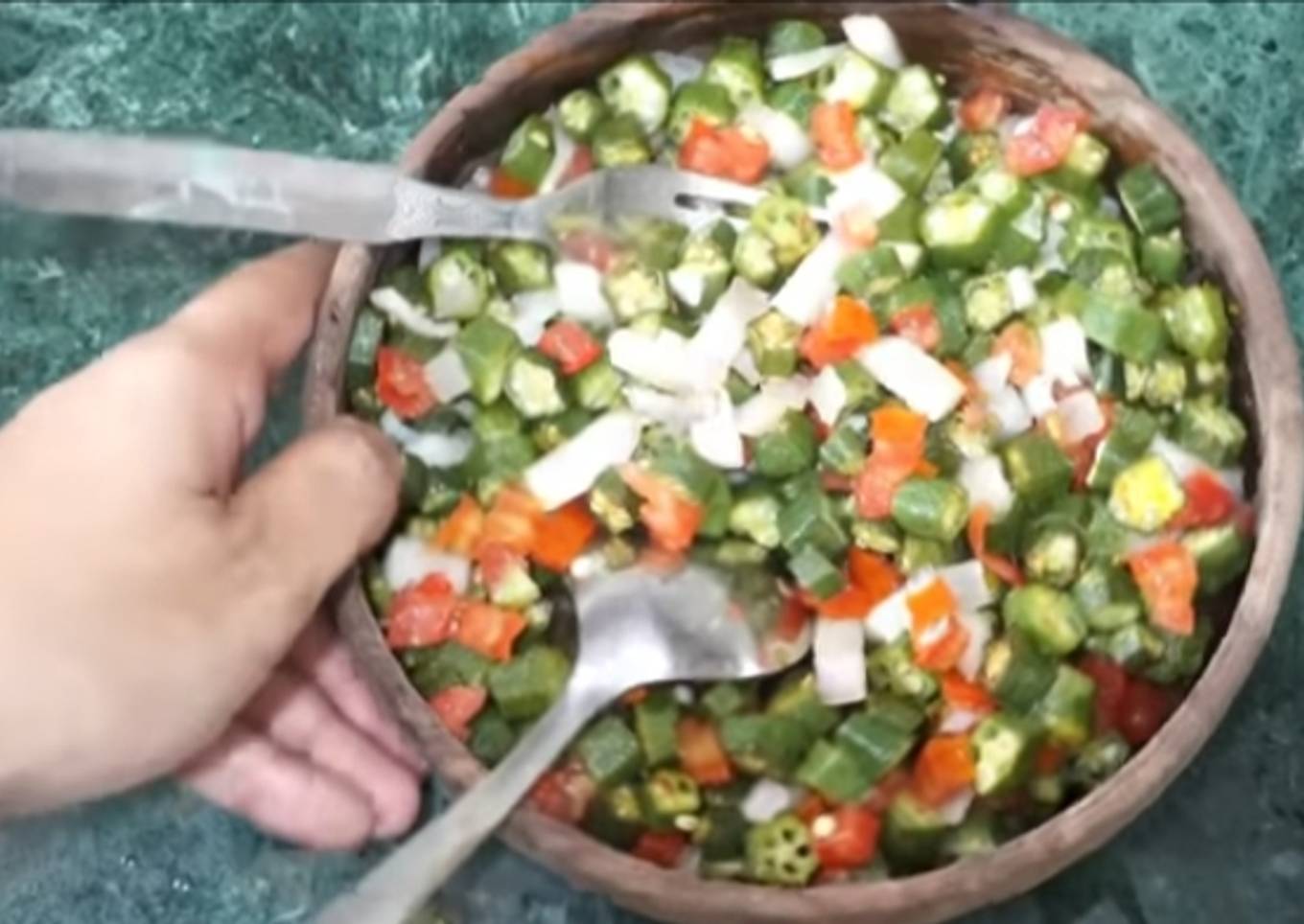 Ladyfinger's Salad