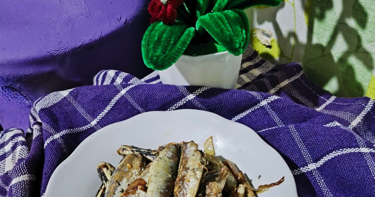 Tumis Ikan Asin Anak Sarden