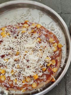 ઇટાલિયન કોર્ન ચીઝ પીઝા (Italian Corn Cheese Pizza Recipe In Gujarati) રેસીપી મુખ્ય ફોટો