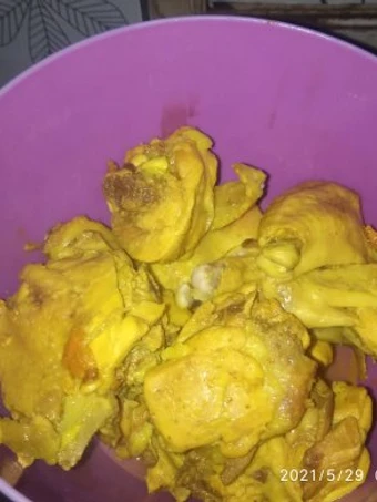 Langkah Mudah untuk Menyiapkan Resep Ayam ungkep bumbu soto yang Bikin Ngiler Anti Ribet, Uenak Banget