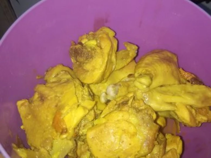 Langkah Mudah untuk Menyiapkan Resep Ayam ungkep bumbu soto yang Bikin Ngiler Anti Ribet, Uenak Banget