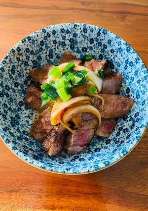 A picture of Japanese Steak Rice Bowl.