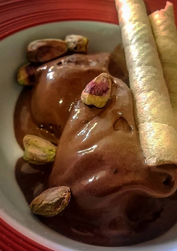 Una foto de Helado de chocolate