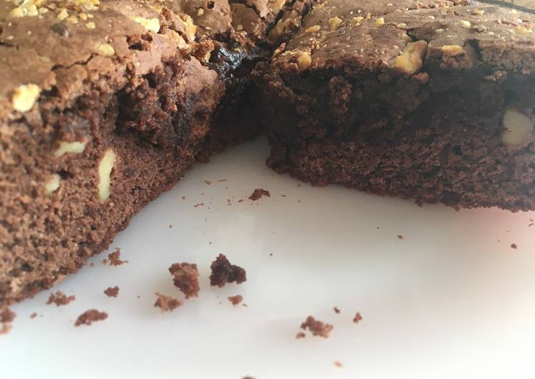 Bizcocho de cacao, nueces y yogurt 👌🏻