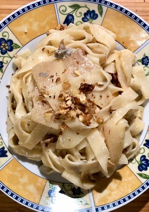 Zdjęcie przepisu Tagiatelle z gruszką i gorgonzolą 🇮🇹.