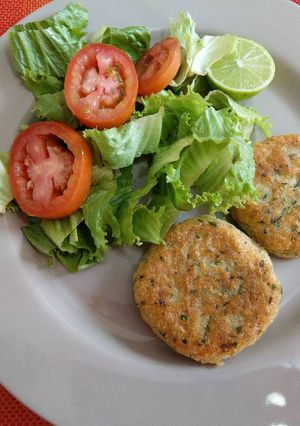 Una foto de Tortitas de papa, amaranto y atún