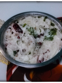 தயிர் சேமியா (Thayir semiya recipe in tamil) செய்முறை முக்கிய புகைப்படம்