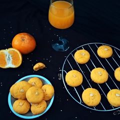 A picture of Delish Orange Cookies.