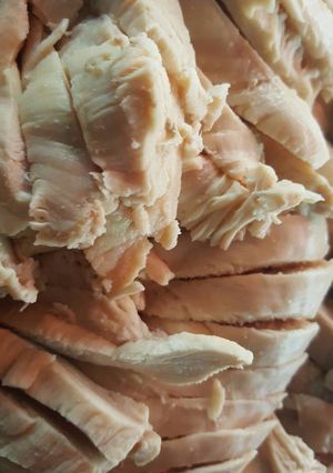 รูปของ อกไก่ต้มสมุนไพร