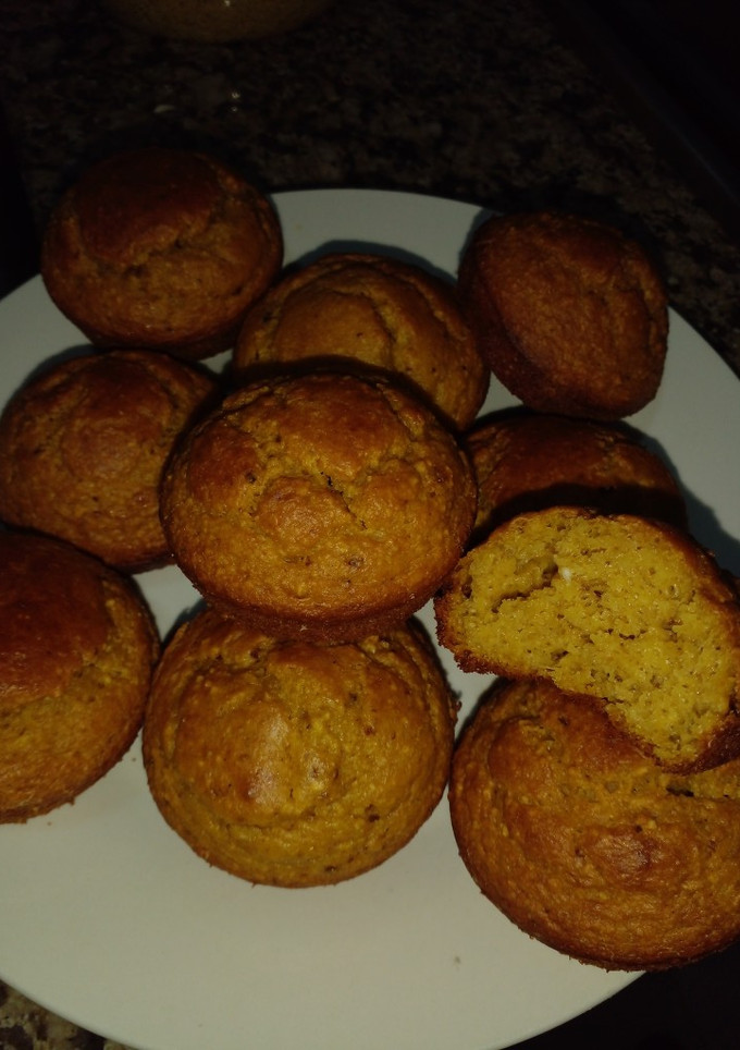 Una foto de Muffins de mandarina y avena con pasas de uvas es semi light !!