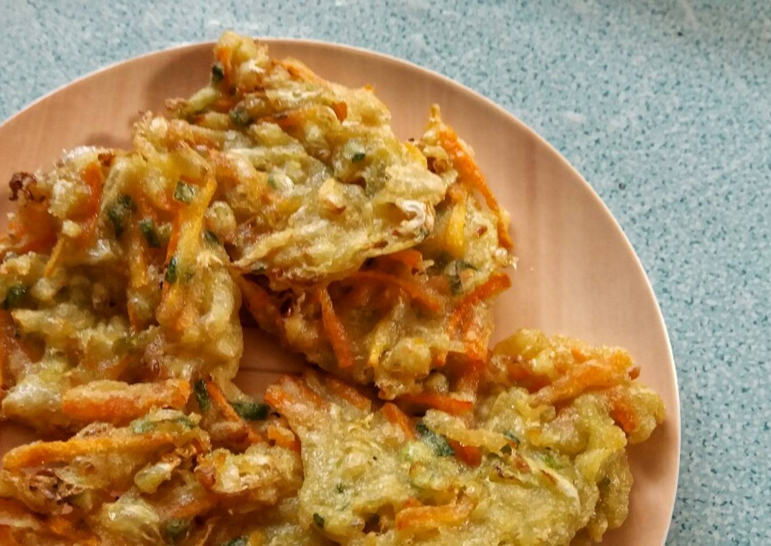 Bala-bala / Crispy Vegetable Fritters Recipe by Iskan Detia Karina ...