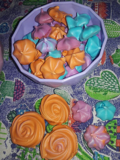 Una foto de Pepitas de merenguitos o suspiros 🍥 ♡