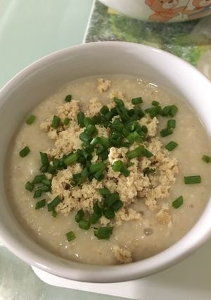 รูปของ โจ๊กข้าวโอ๊ตไก่สับ (สูตรเนื้อโจ๊กละเอียด)