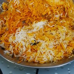 A picture of Daighi Biryani.