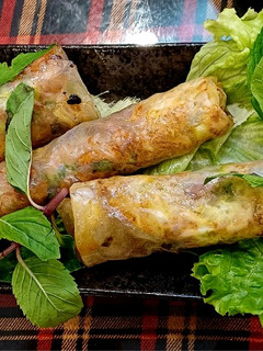 Hình của món Bánh tráng nướng bơ, tép khô, trứng.