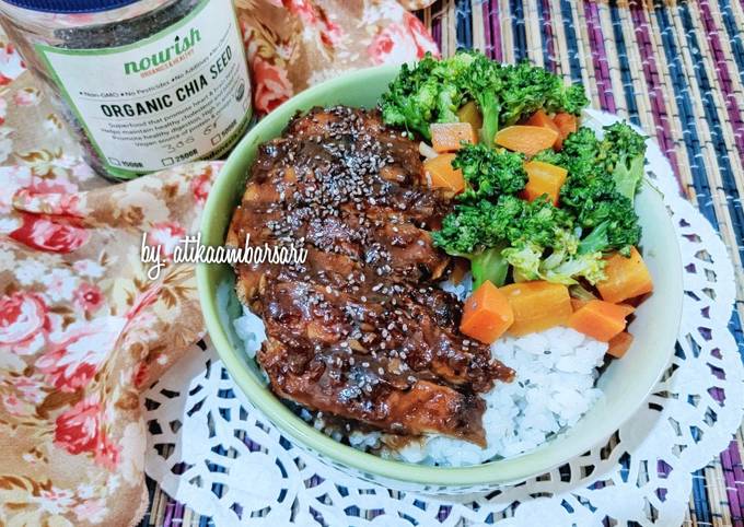 Teriyaki Chicken and Veggie Rice Bowls