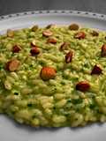 Zucchini Risotto with Toasted Almonds 🥒🥜