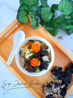 Foto resep Sup Jamur Kuping dan Bakso