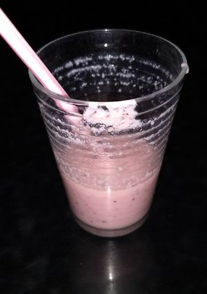 Una foto de Licuadooo 😉 riquísimo 🍏🍓