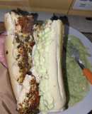 Sandwich de pollo y palta