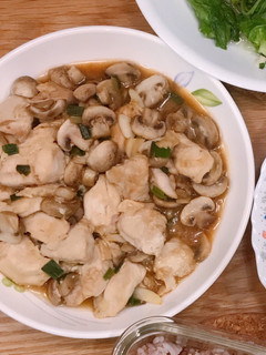 洋菇炒雞丁 的食譜成品照片