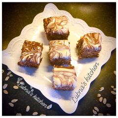 A picture of Nutella Rice Krispie bars.