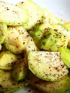 Una foto de Ensalada de mangotín